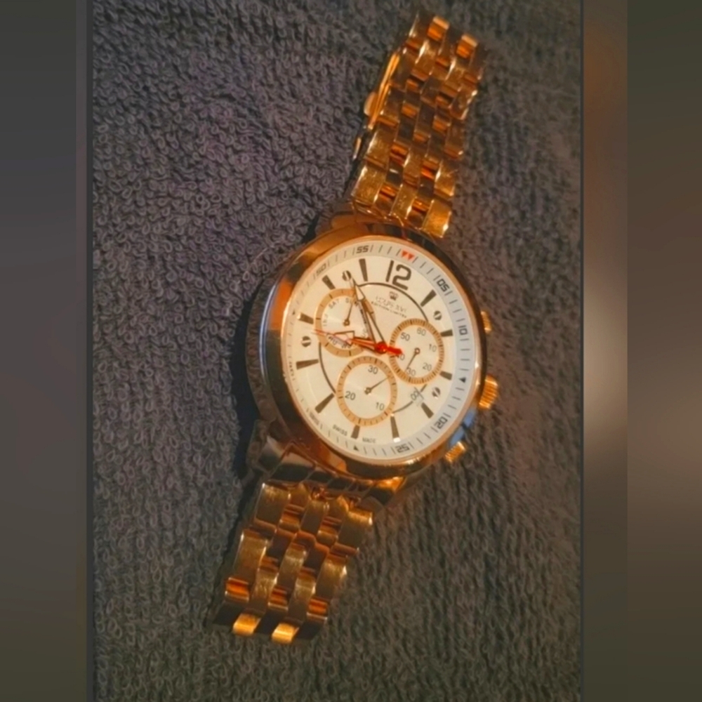 Louis xvi Gold Watch